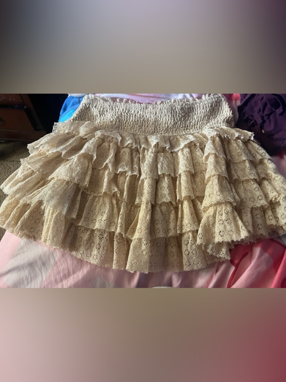 American Eagle Outfitters Cream Lace Mini Skirt - Picture 2 of 3
